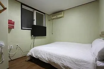 Gong Gam House Jongro Hotel Seoul 2*,  South Korea